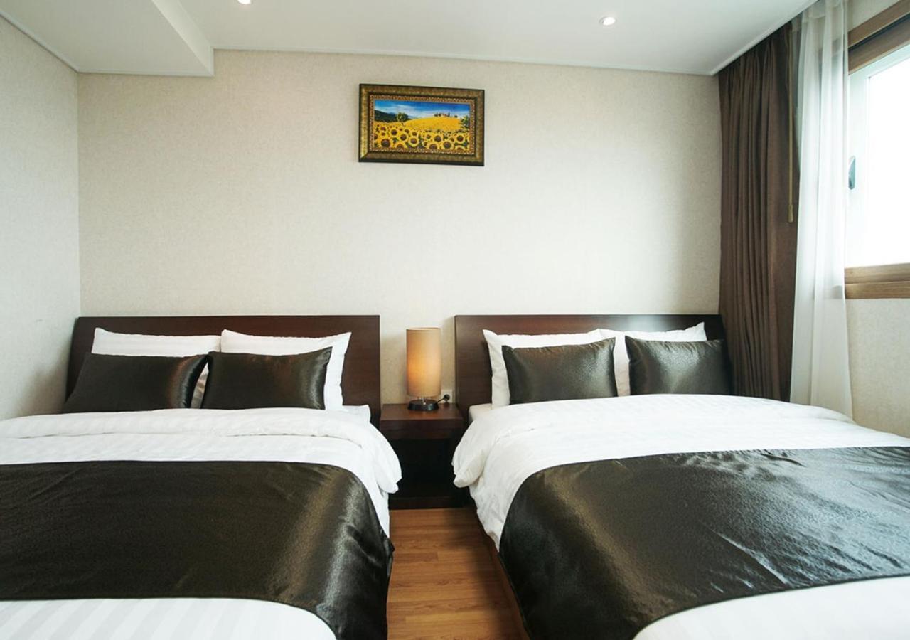 Iris Hotel Seogwipo Eksteriør bilde