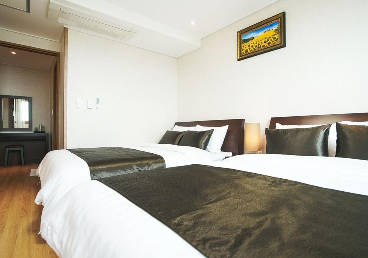 Iris Hotel Seogwipo Eksteriør bilde