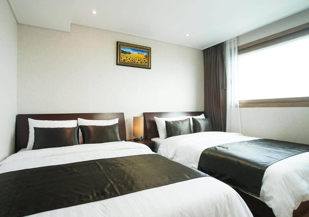 Iris Hotel Seogwipo Eksteriør bilde