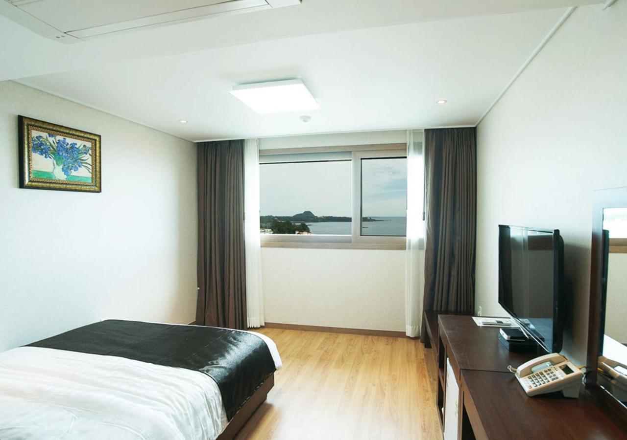 Iris Hotel Seogwipo Eksteriør bilde